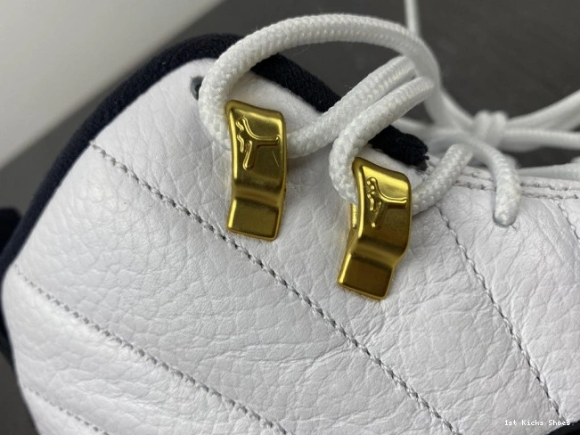 1st Kicks (2013) Taxi Retro 130690-125 Jordan 12 0813